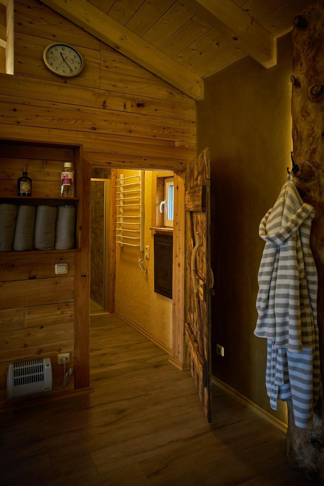 Hotel Olbernhau Mit Sauna - Kleines Landhotel Zur Ofenschenke Esterno foto