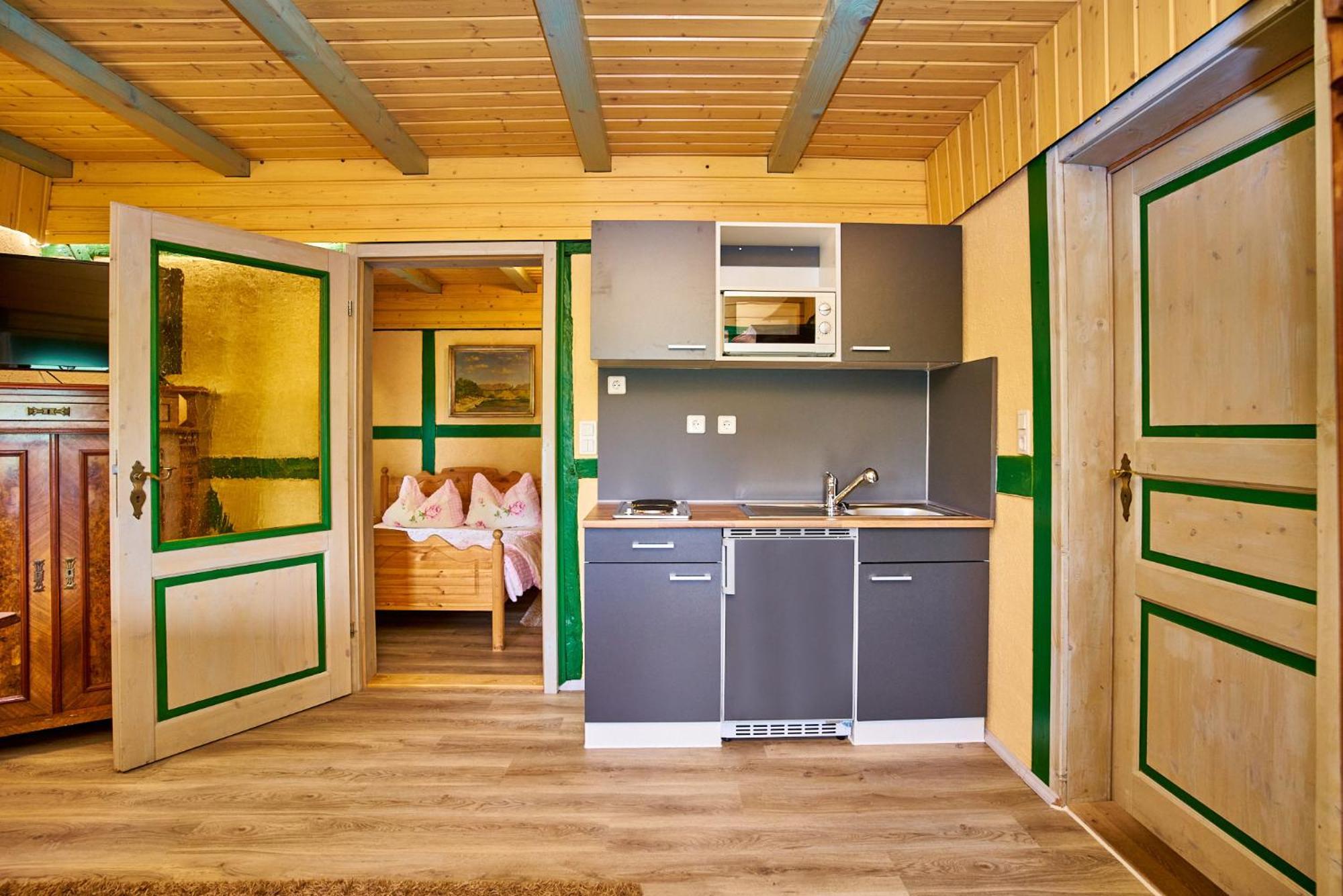 Hotel Olbernhau Mit Sauna - Kleines Landhotel Zur Ofenschenke Esterno foto