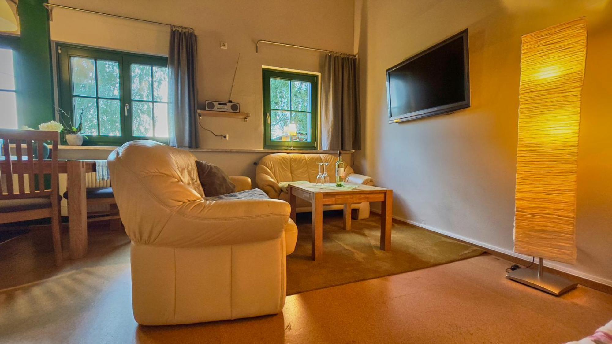 Hotel Olbernhau Mit Sauna - Kleines Landhotel Zur Ofenschenke Esterno foto